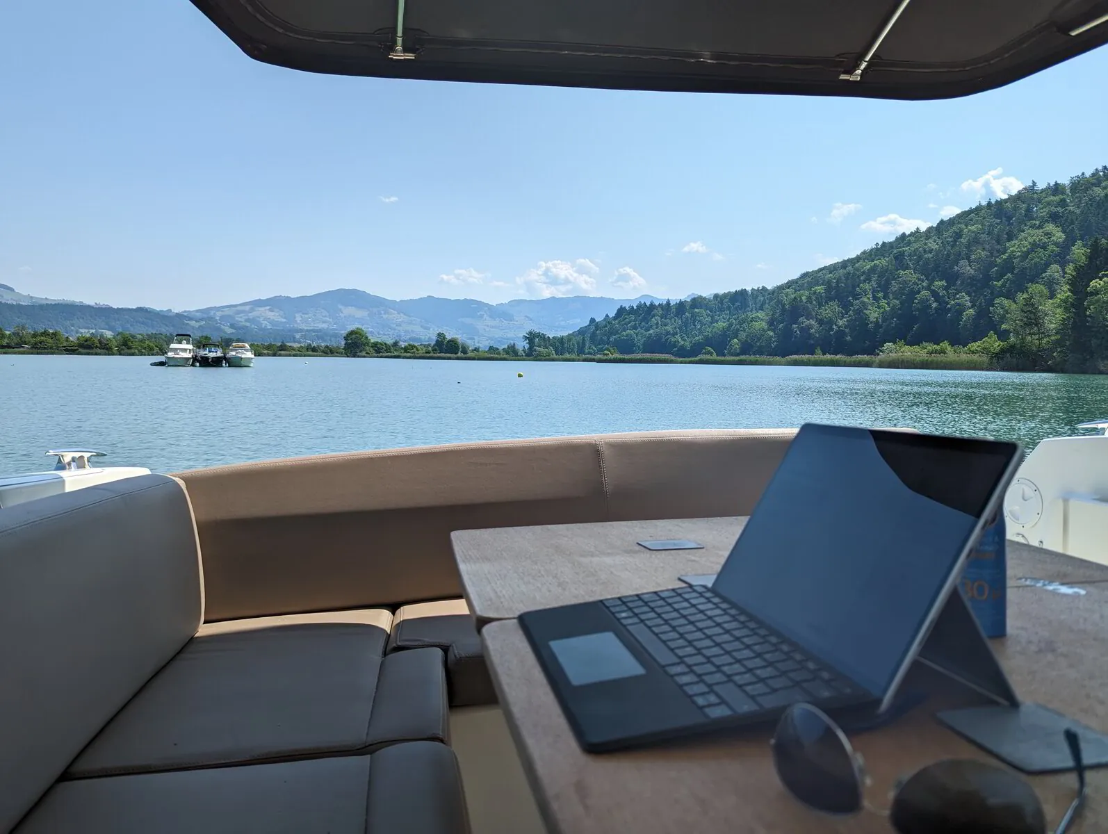 Arbeiten und geniessen an Bord